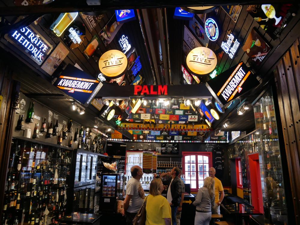 12 Of The Best Beer Bars In Bruges [2023] - Adventure Bagging